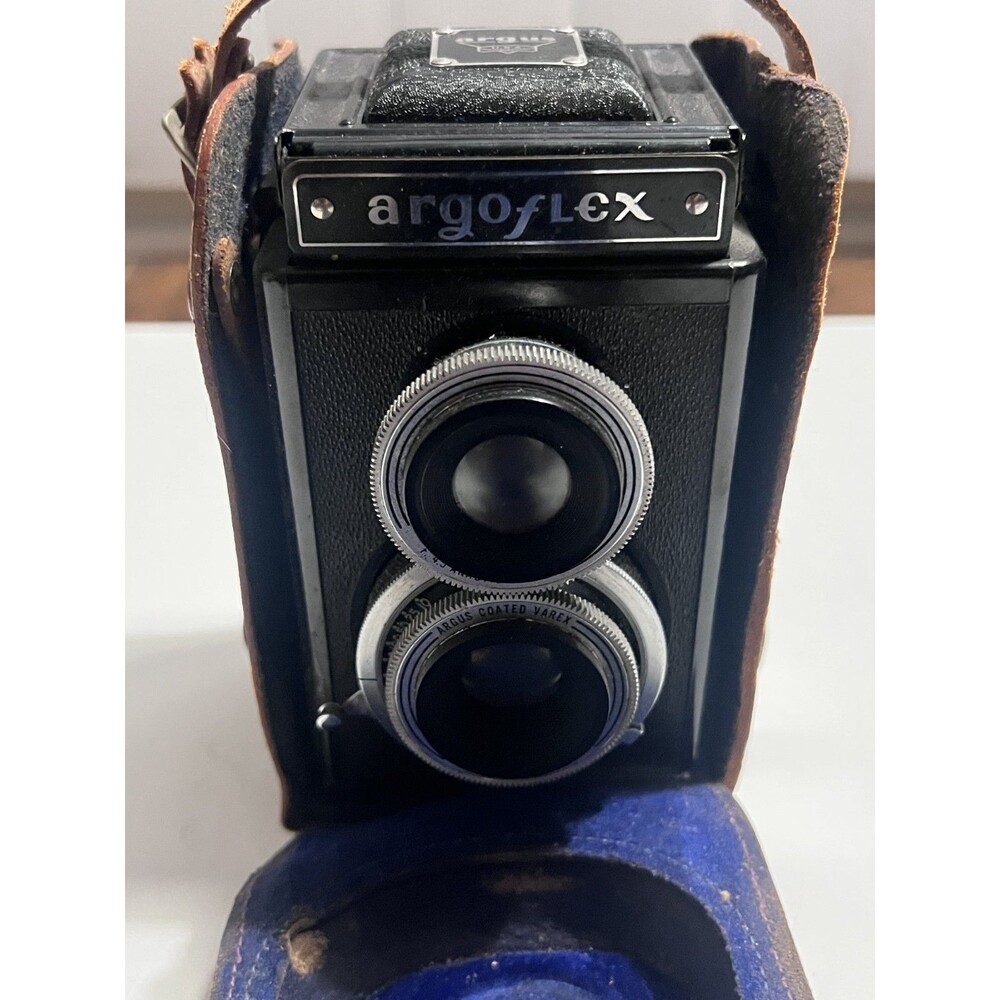 Vintage Argus Argoflex EF TLR Twin Lens Camera Coated Varex 75mm F4.5 Untested